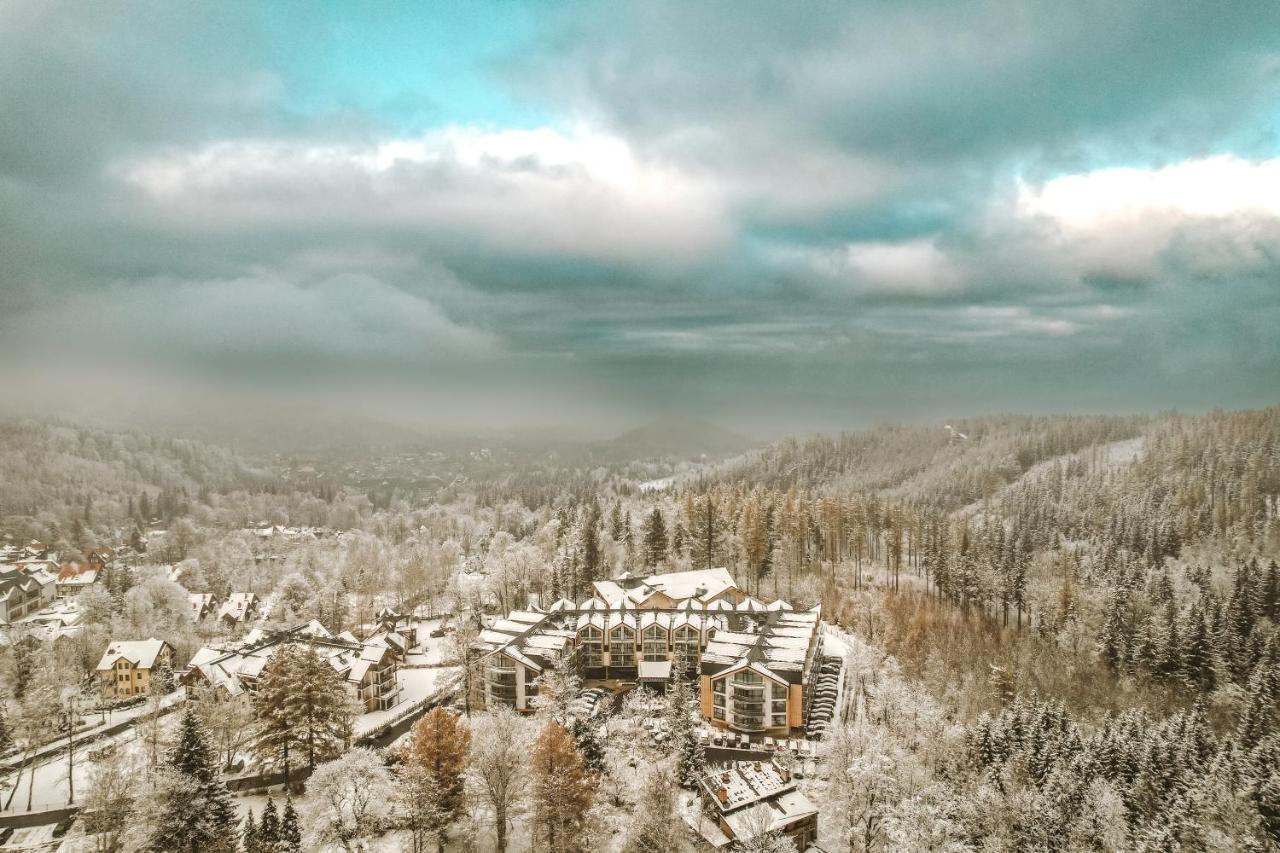 Green Mountain 5* Hotel Karpacz Exteriör bild Aerial view of the resort