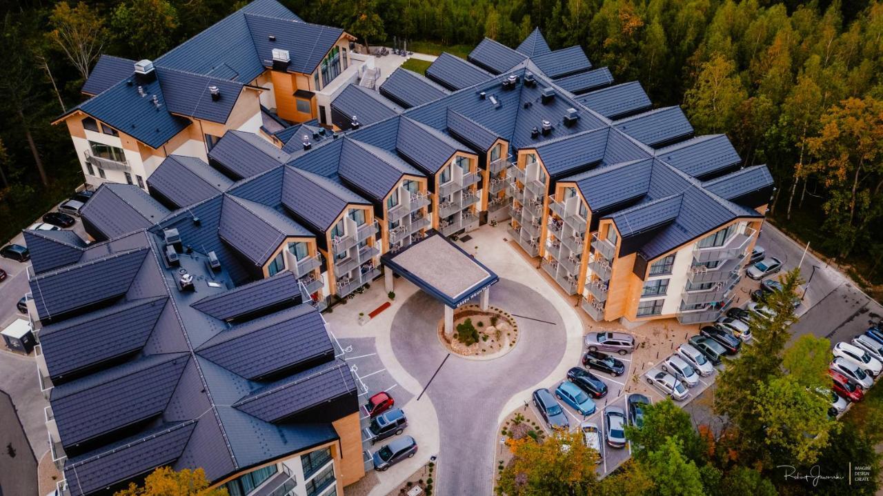 Green Mountain 5* Hotel Karpacz Exteriör bild Residential complex in the village of Zelenograd